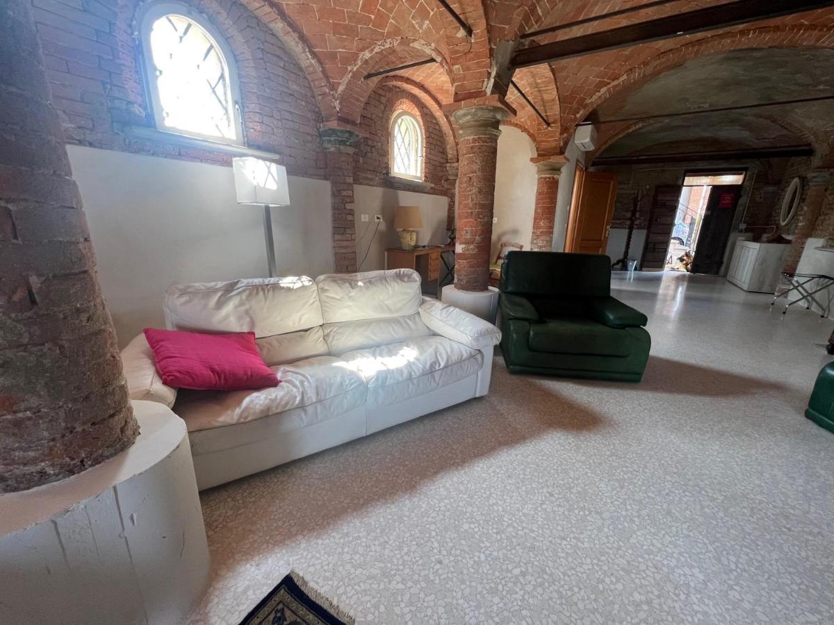 B&B Antica Cascina Boretto Eksteriør billede