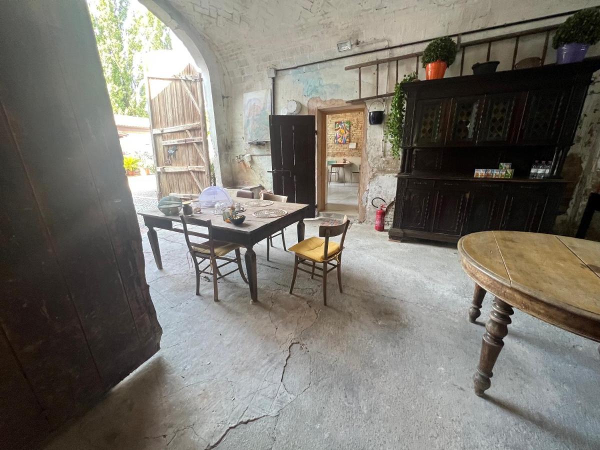 B&B Antica Cascina Boretto Eksteriør billede